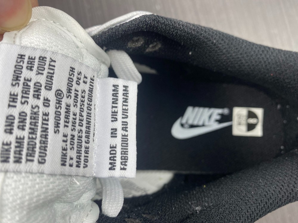 Nike Dunk Low white and black 2022