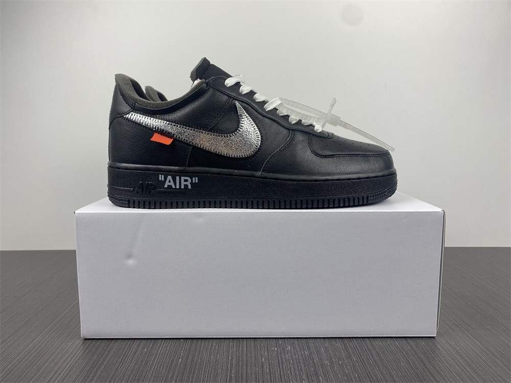 Off-White Nike Air Force 1 AV5210 001
