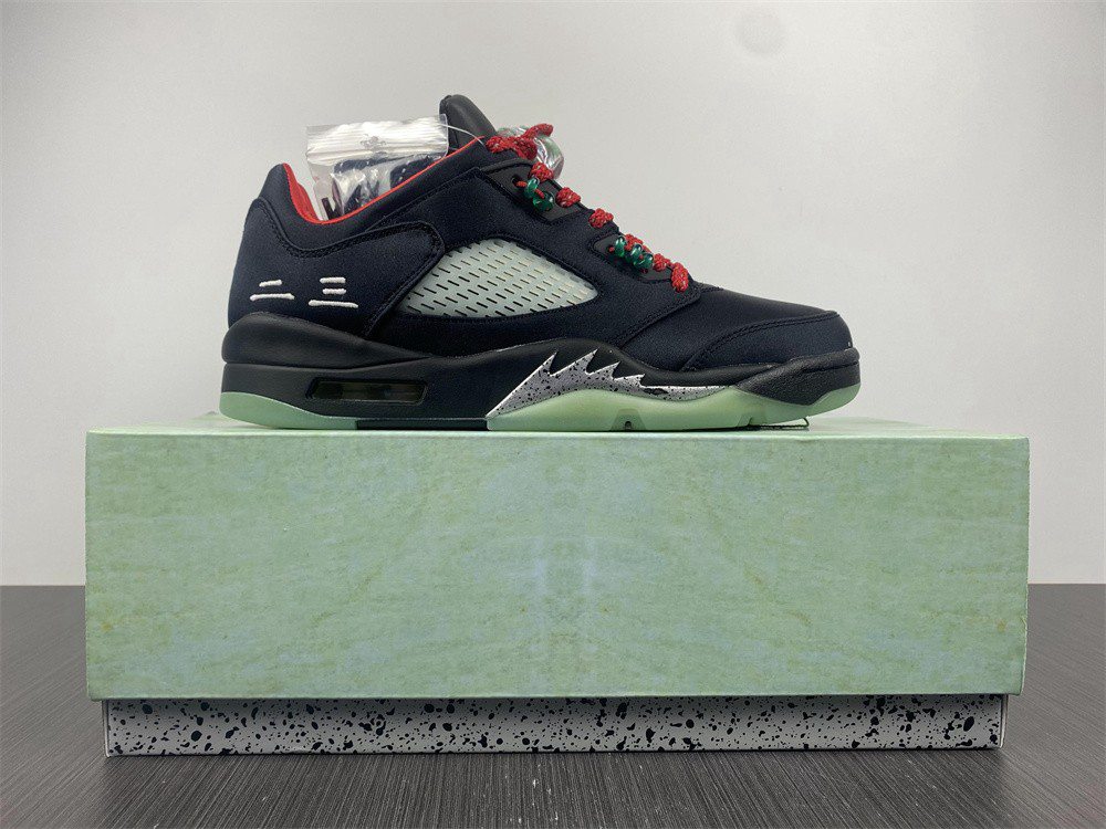 Air Jordan Retro 5 Anthracite DM4640