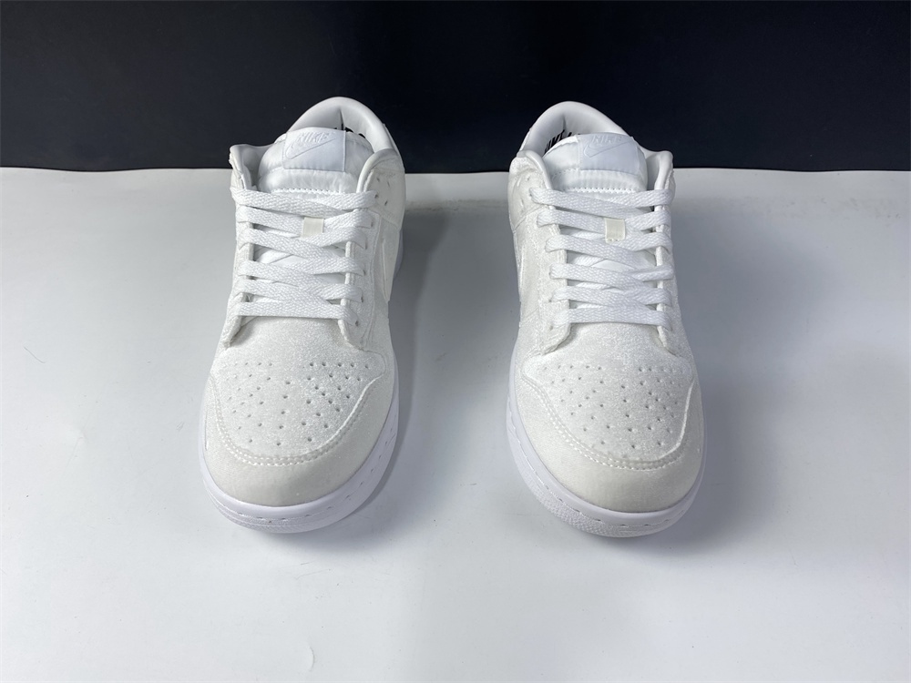 DUNK DSM x Nike Dunk Low DH2686-100