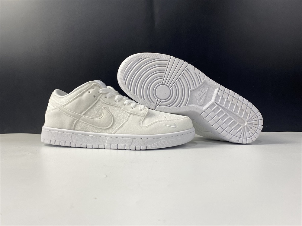 DUNK DSM x Nike Dunk Low DH2686-100