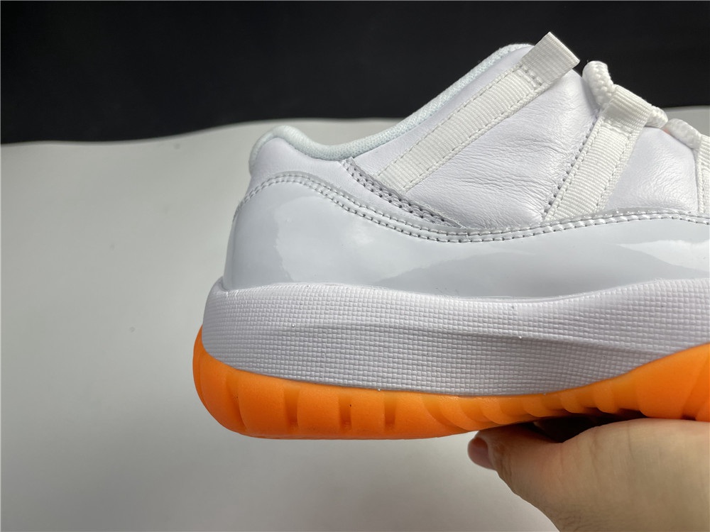 Air Jordan 11 Low WMNS ??Citrus AH7860-139