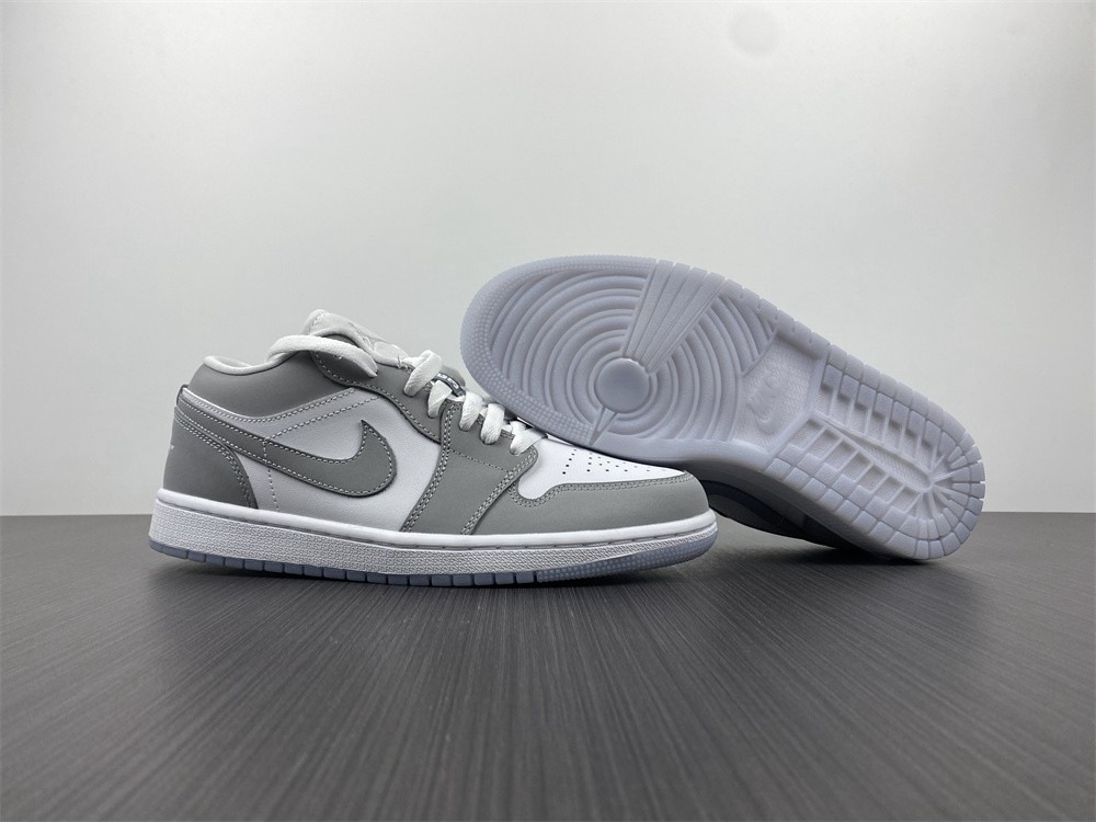 AIR JORDAN 1 LOW DC0774-105