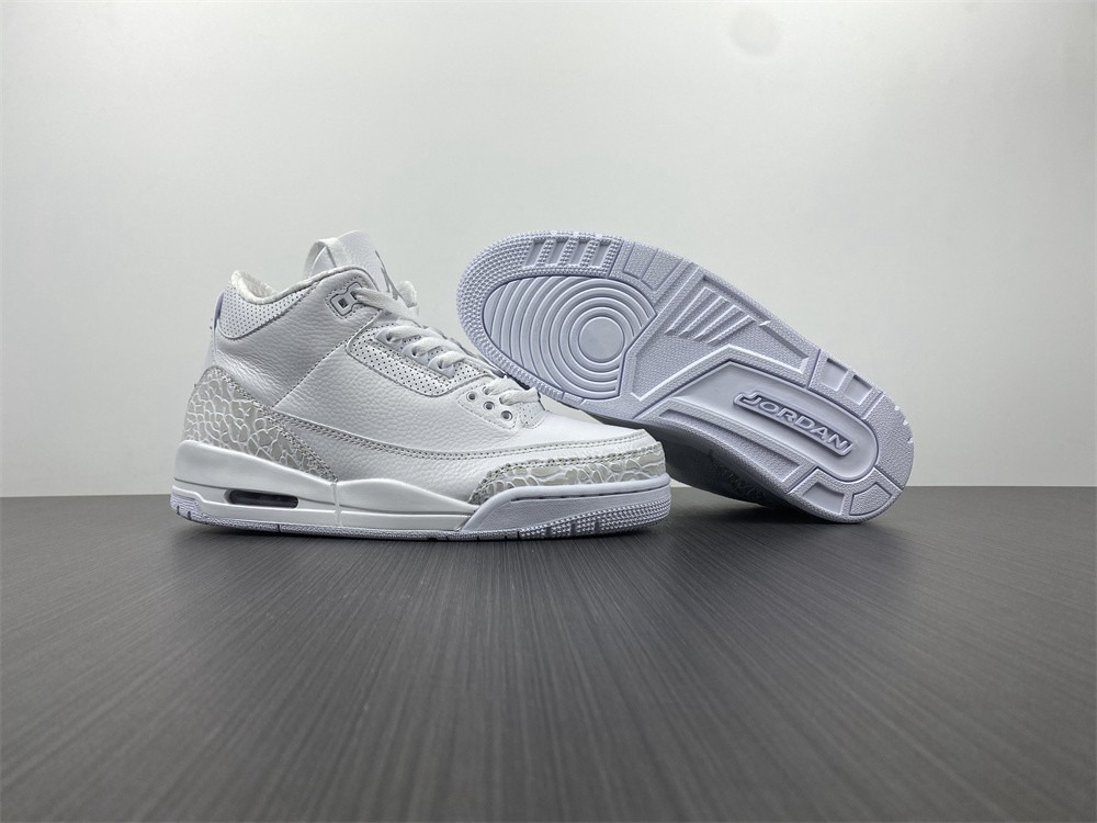 NIKE AIR JORDAN 3 429487-111