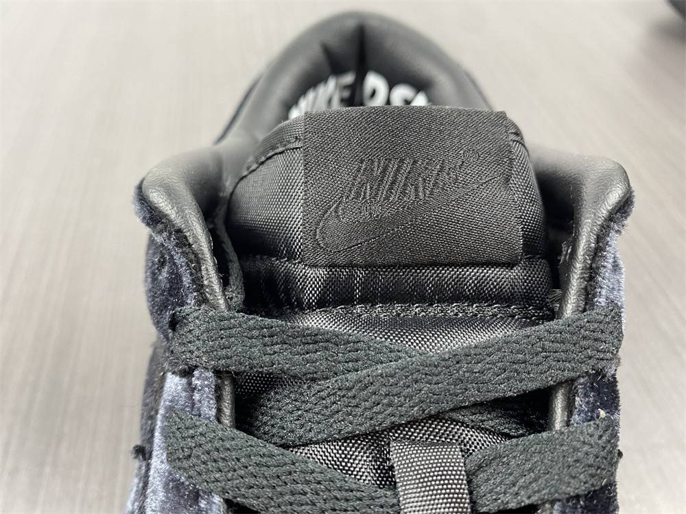 Nike Dunk Low DH2686 002