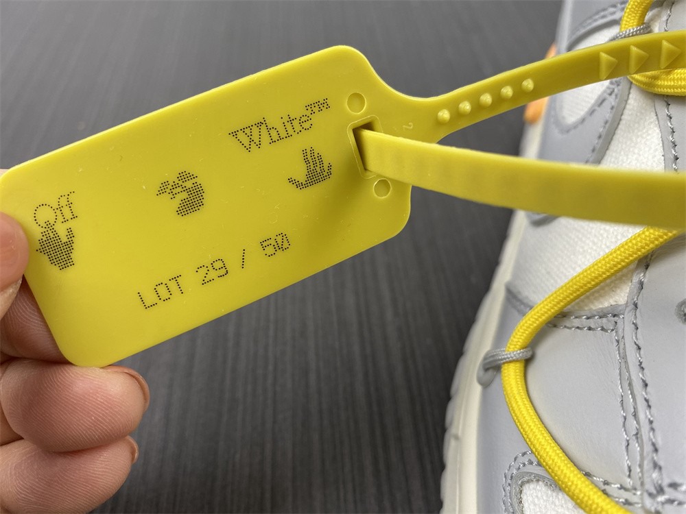 Off-White x Nike Dunk Low The 50 HDM1602-103