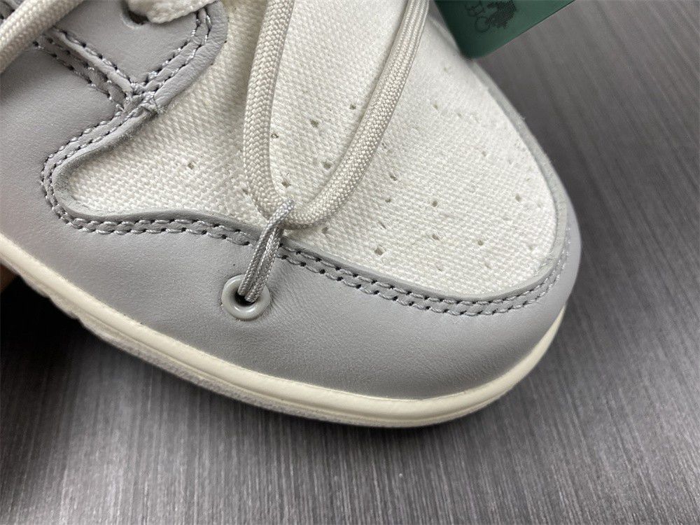 Off-White x Nk Dunk Low NO.42-of50 DM1602-117