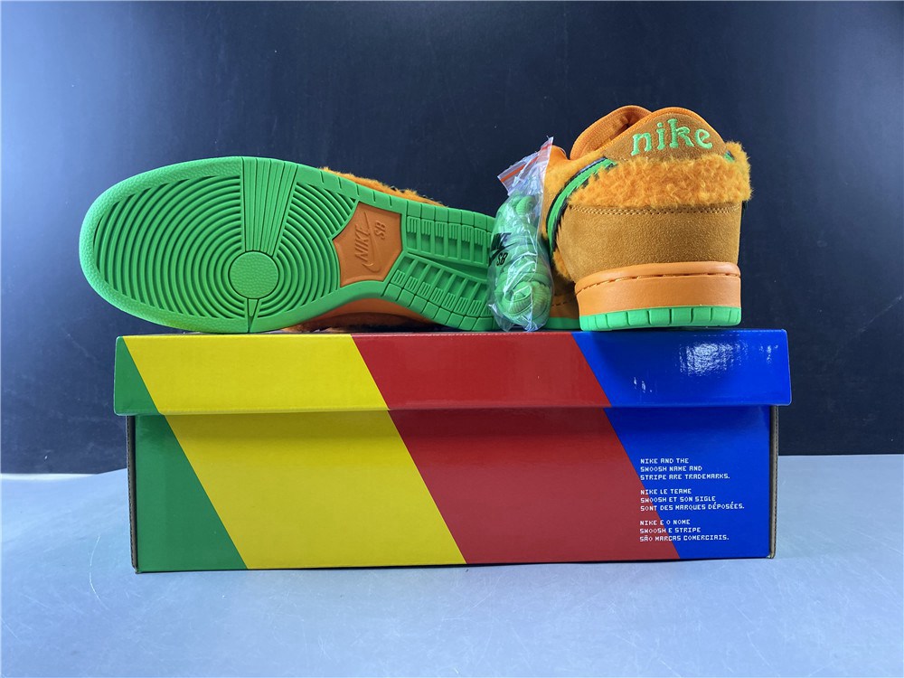 Grateful Dead x Nike SB Dunk Low(CJ5378 800)