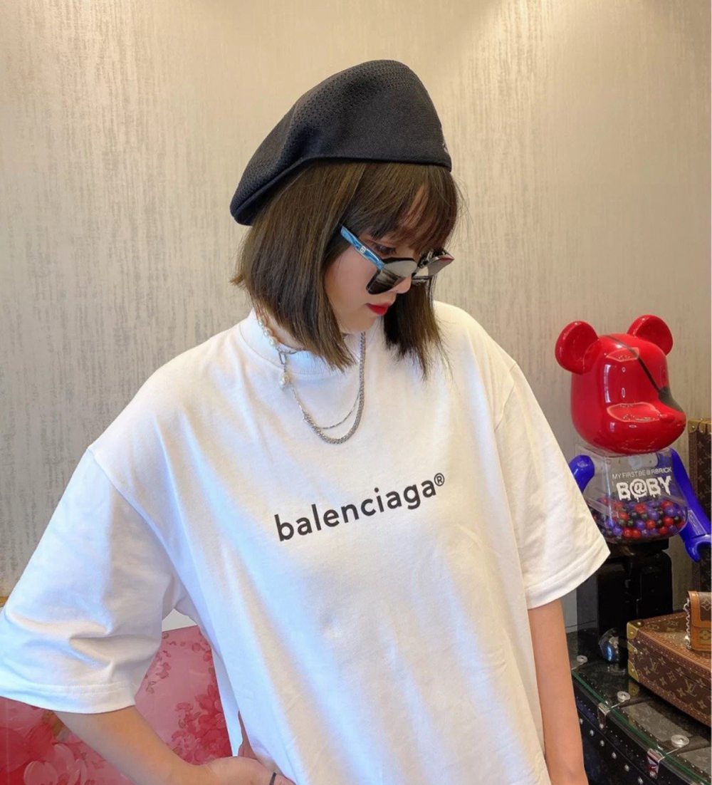 Ba1en*iaga BLCG 22FW Letter R logo printed short sleeve