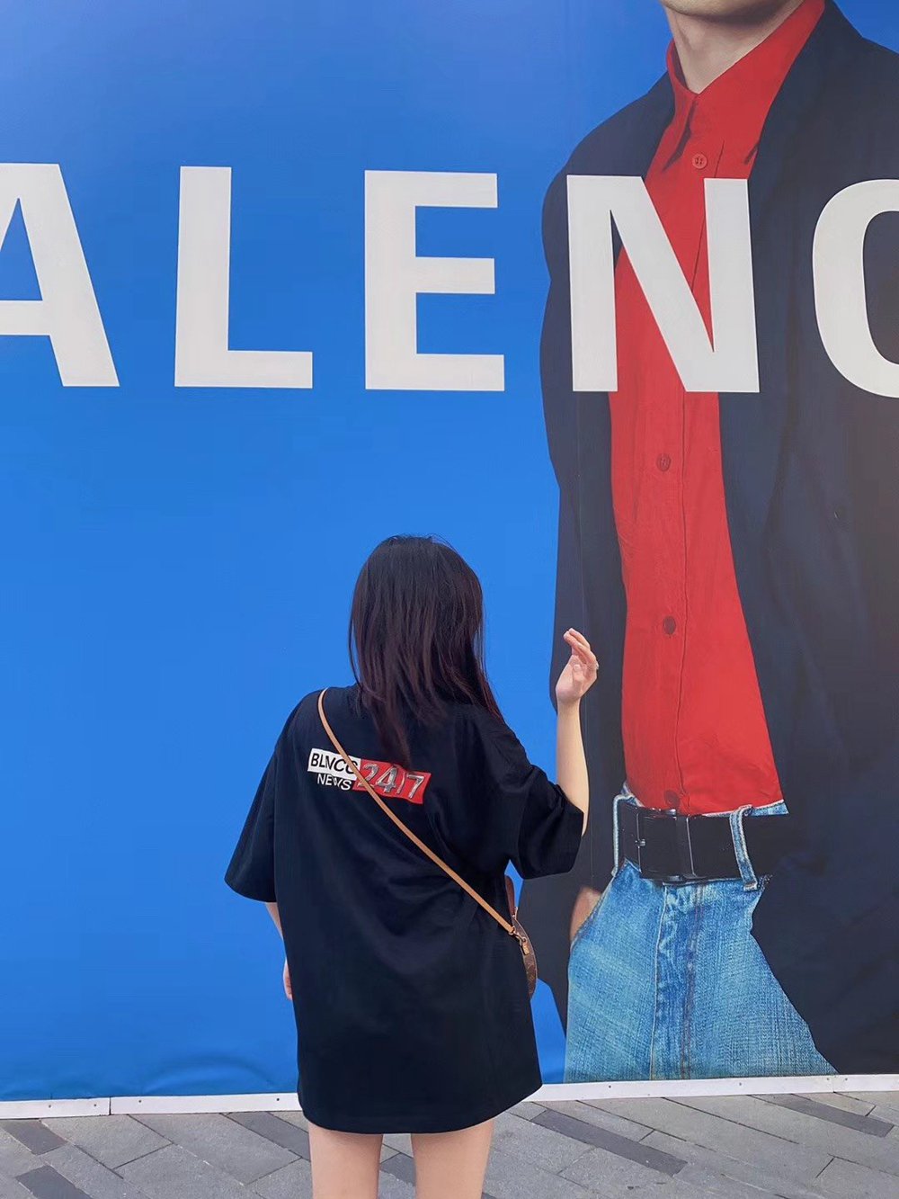 Ba1en*iaga BLCG 20FW 24-hour news short-sleeved T-shirt