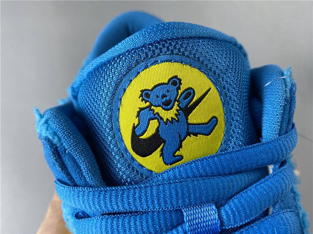Grateful Dead x Dunk Low SB 