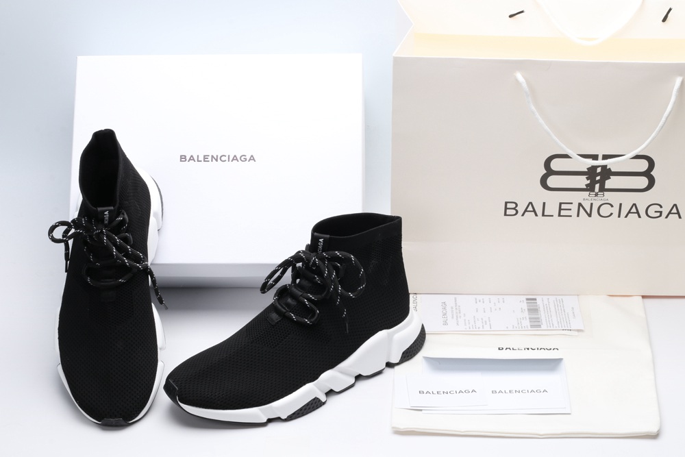 BLG Wmns Speed Trainer Mid Lace Up Black