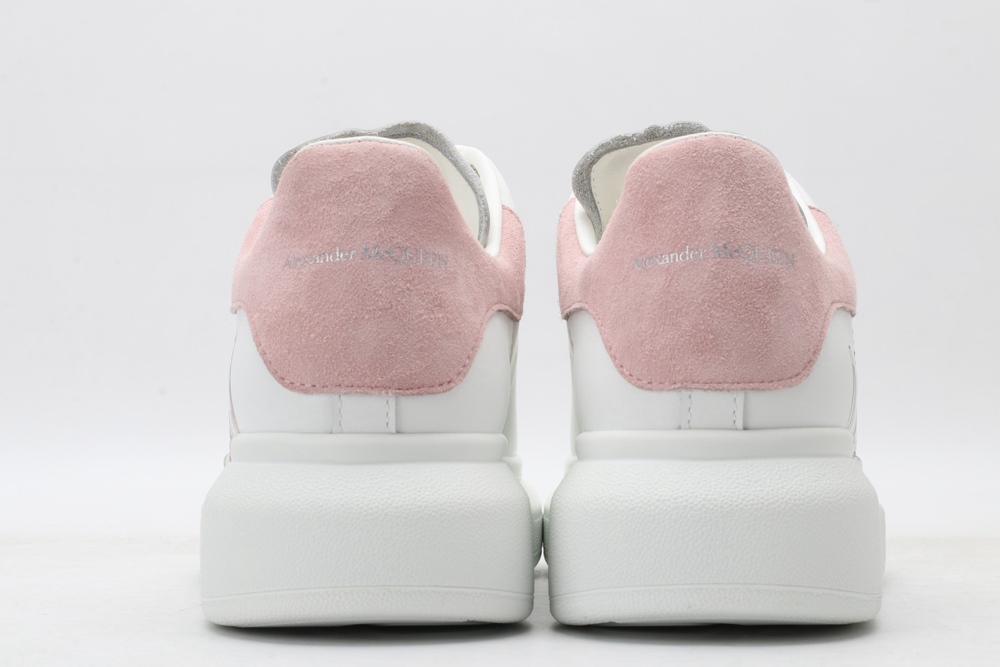 AMQ Oversized Sneaker White Patchouli