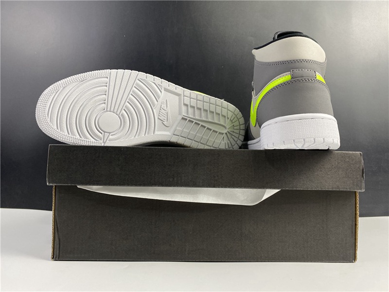 Air Jordan 1 Mid Grey Volt(554724-072)