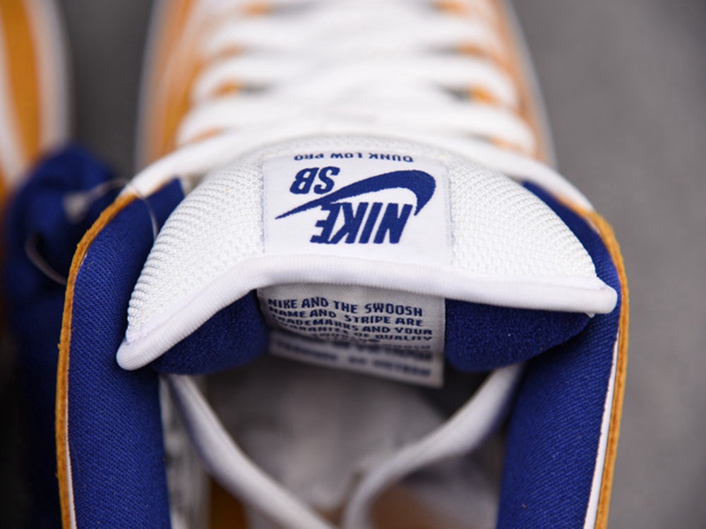 NIKE SB Dunk Low LASER ORANGE(BQ6817-800)