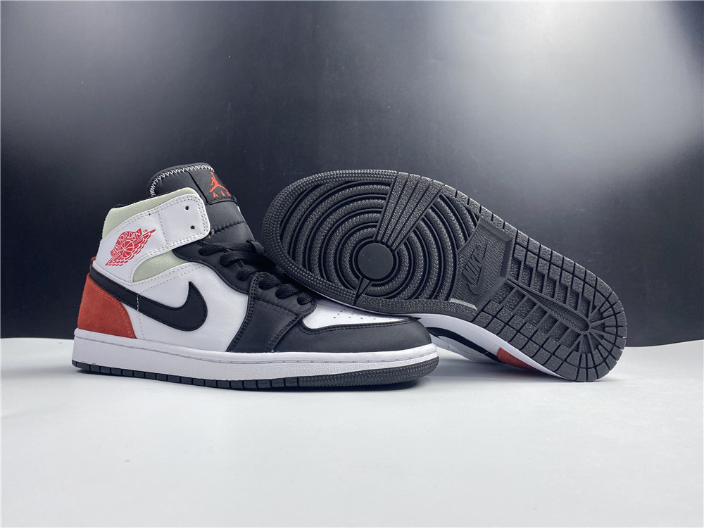 Air Jordan 1 Mid SE Red Black Toe(852542 100)