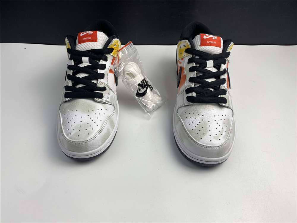 Dunk SB Low Tie-Dye Raygun - White(BQ6832 101)