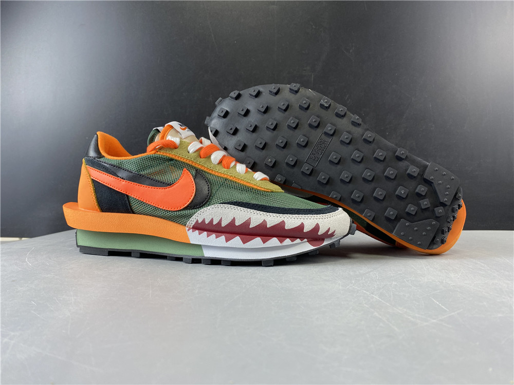 Sacai nike LVD Waffle Daybreak BV0073-007