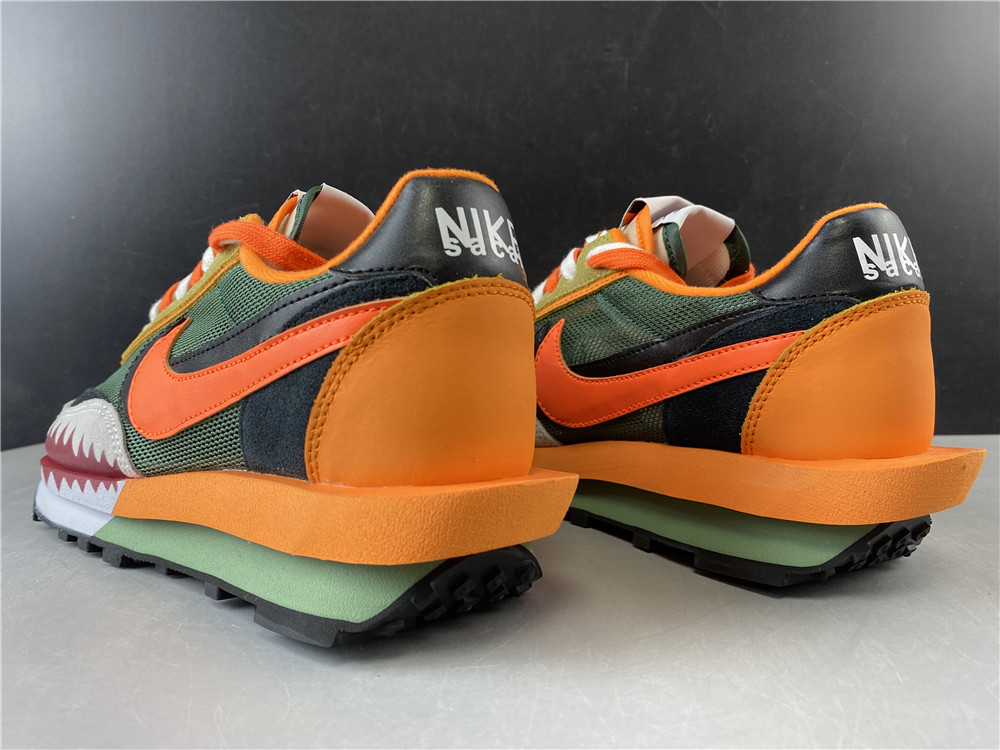 Sacai nike LVD Waffle Daybreak BV0073-007
