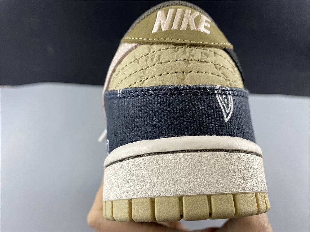 Travis Scott x Dunk Low Premium QS SB Cactus Jack