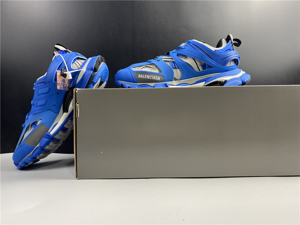 BLG Wmns Track Trainer