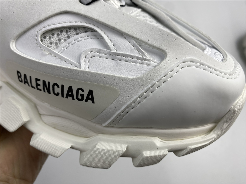 BLG Track Trainer White(CN9835)