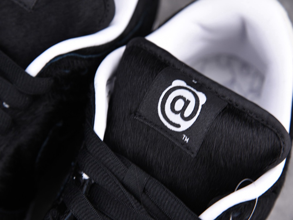 Medicom Toy x Dunk Low SB BE@RBRICK(CZ5127-001)