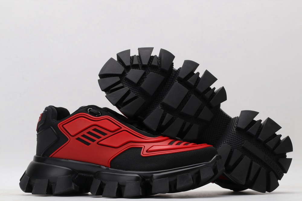 P*rada C*Loudbust Thunder Knit Red Black