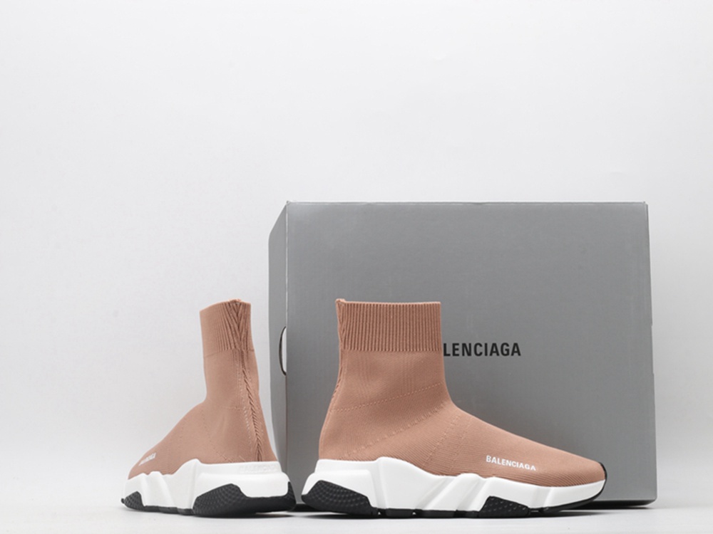 BLG Wmns Speed Trainer Mid Triple Pink