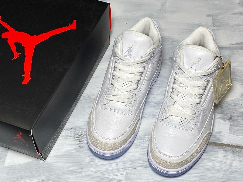 Air Jordan 3 Retro Triple White(136064-111)