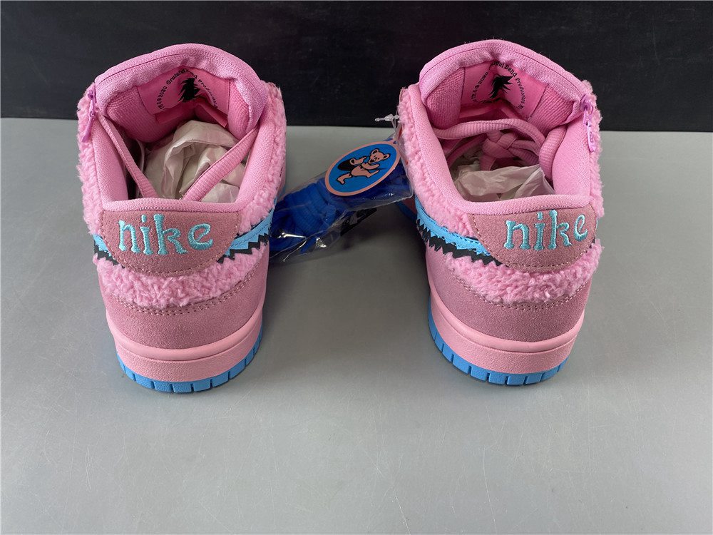 Grateful Dead x Dunk Low SB 