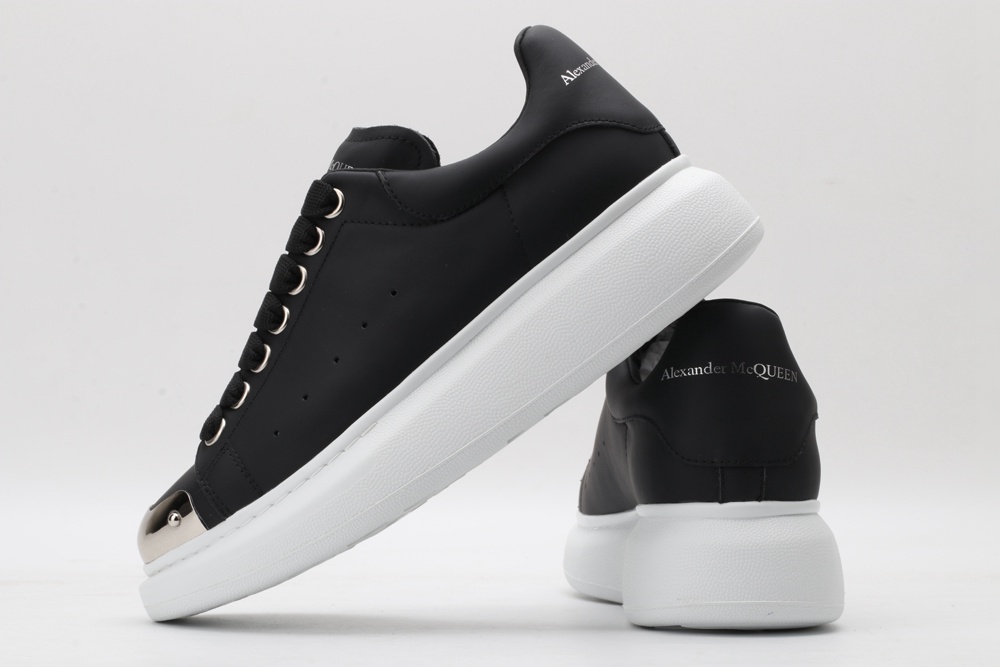 AMQ black oversized sneakers