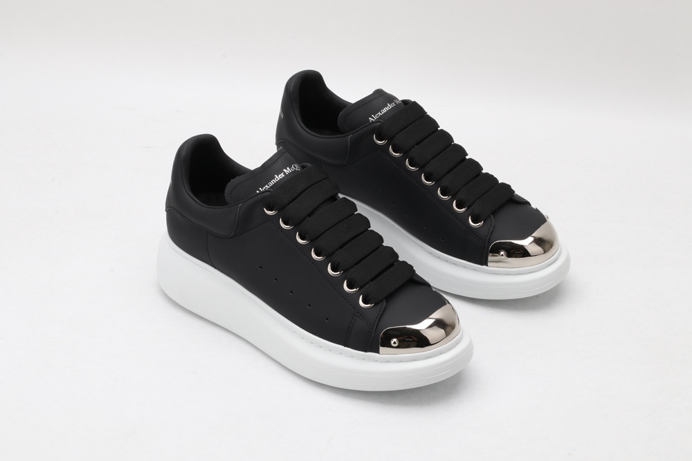 AMQ black oversized sneakers