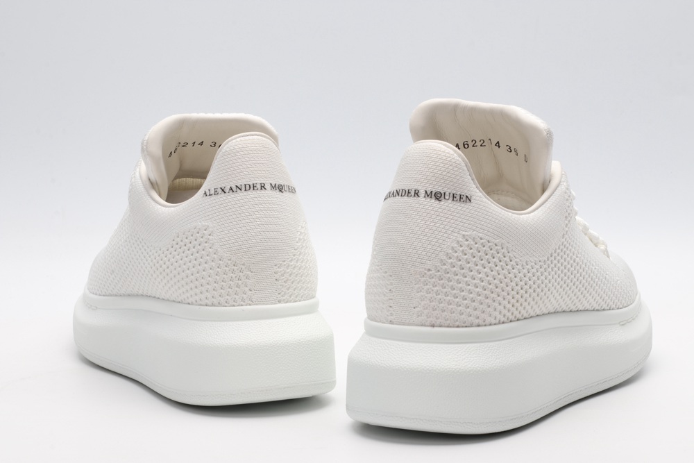 AMQ OVERSIZED SNEAKER White