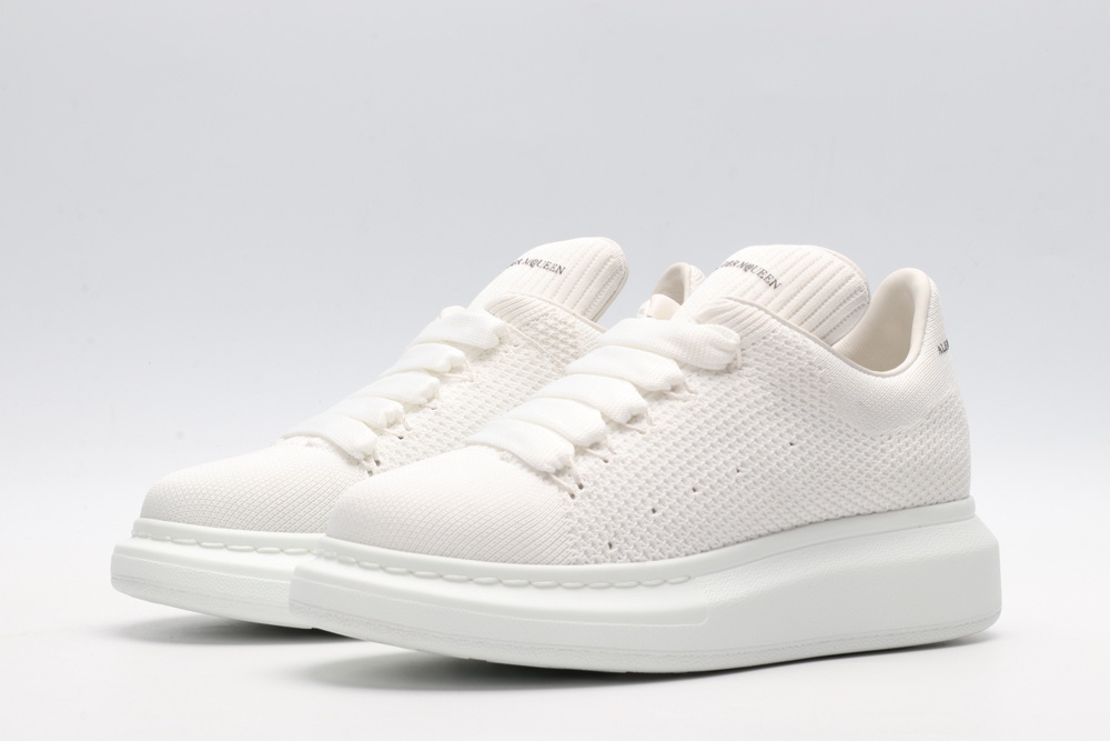 AMQ OVERSIZED SNEAKER White