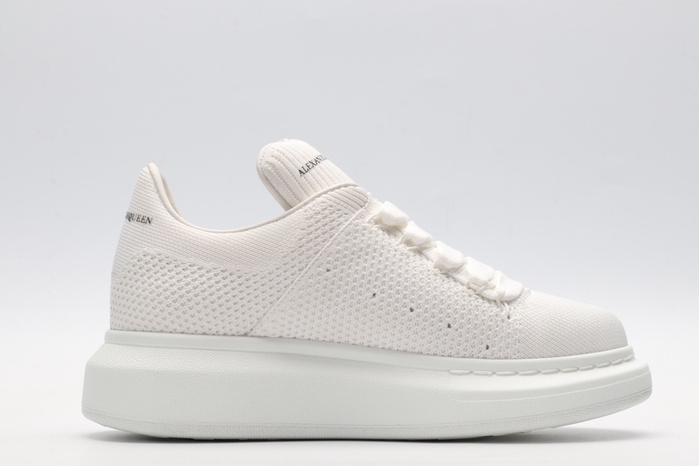 AMQ OVERSIZED SNEAKER White