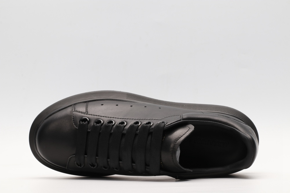 AMQ black oversized sneakers