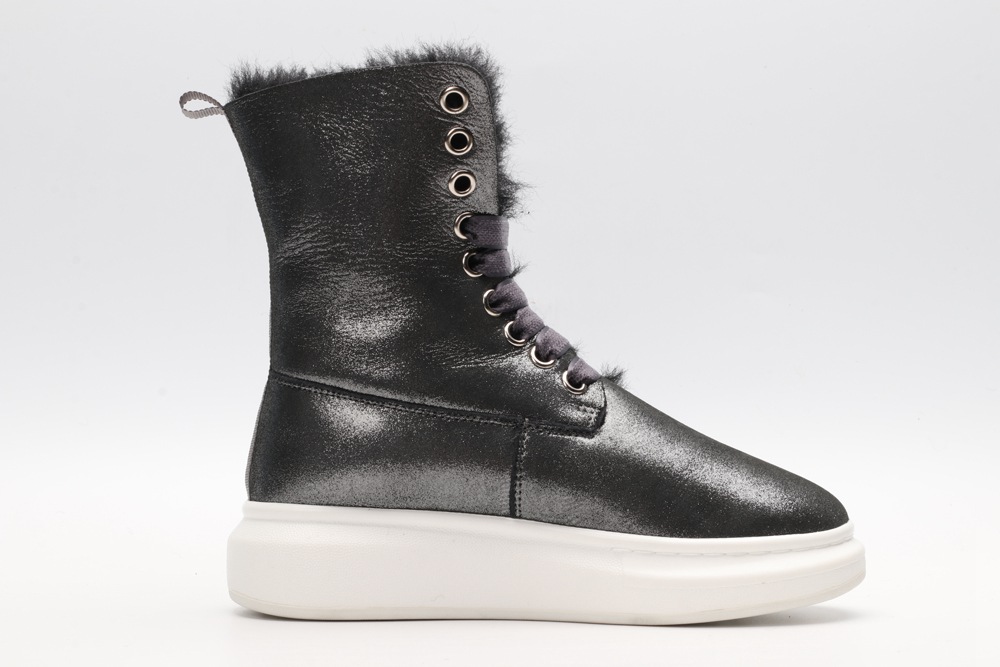 AMQ winter boots-black
