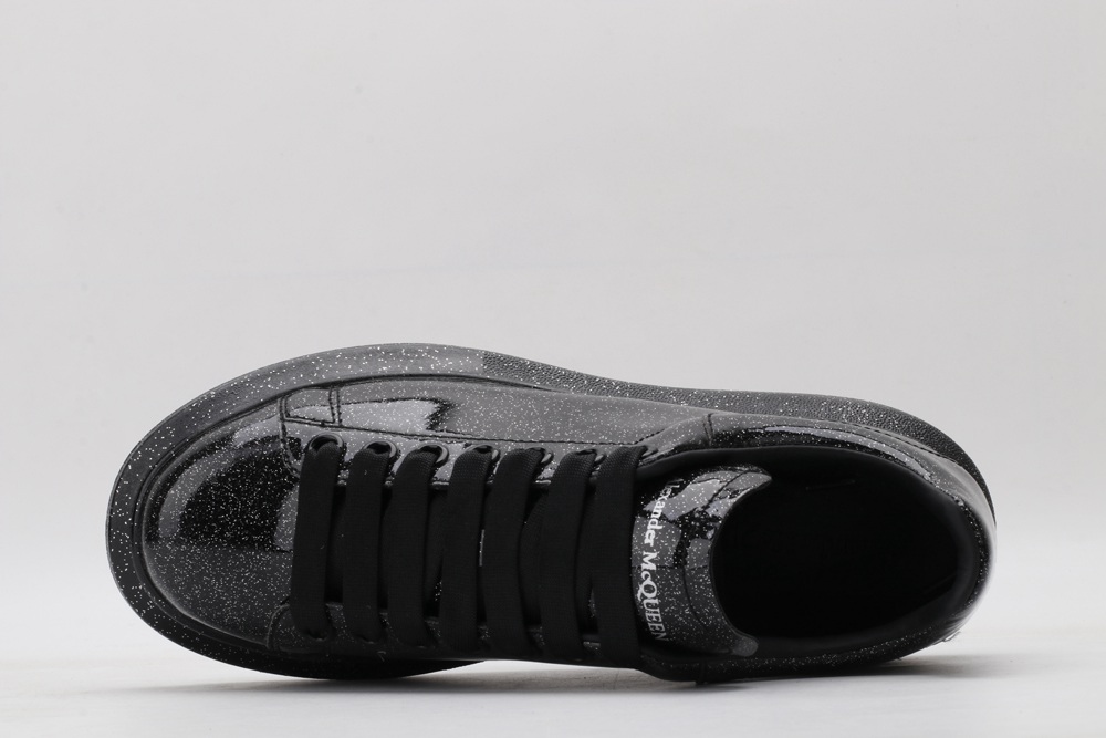 AMQ Oversized glitter sneakers