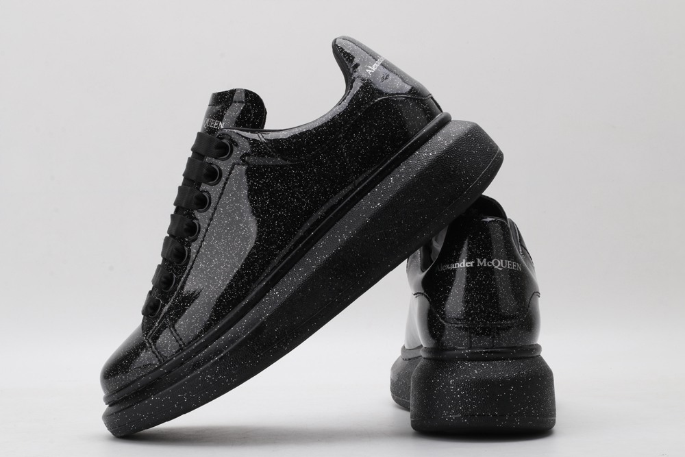 AMQ Oversized glitter sneakers