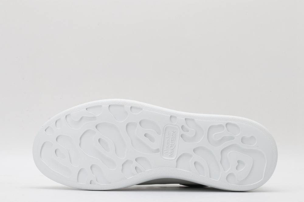 AMQ oversized sneakers with green heel