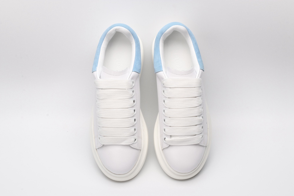 AMQ Sneaker with Blue suede heel