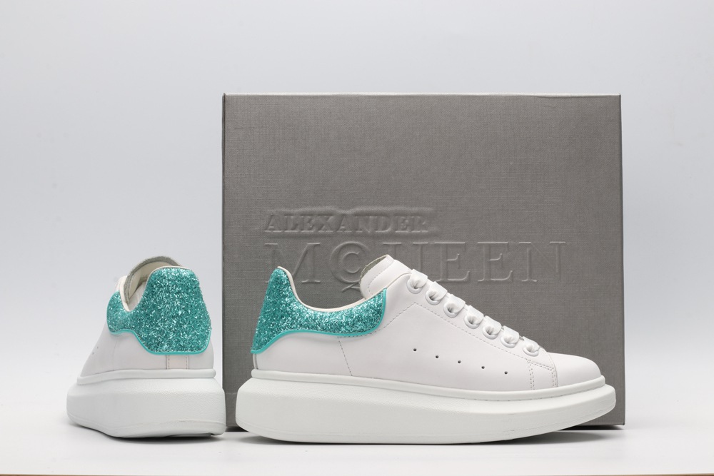 AMQ oversized sneakers with blue heel