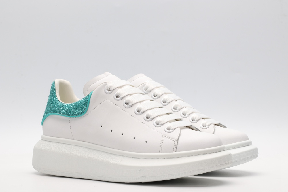 AMQ oversized sneakers with blue heel