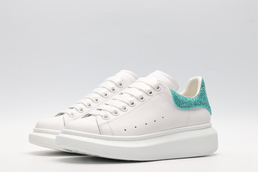 AMQ oversized sneakers with blue heel