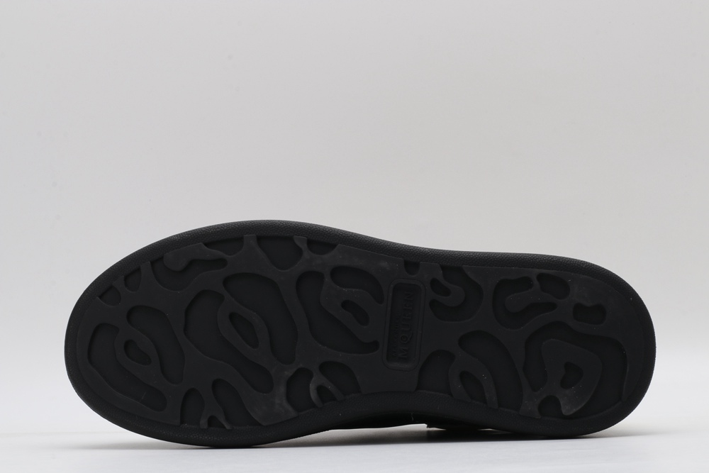 AMQ oversized sneakers black