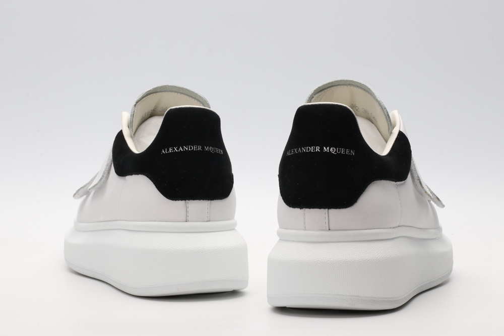 AMQ Low-top sneakers