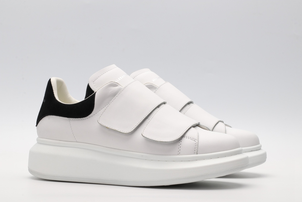 AMQ Low-top sneakers