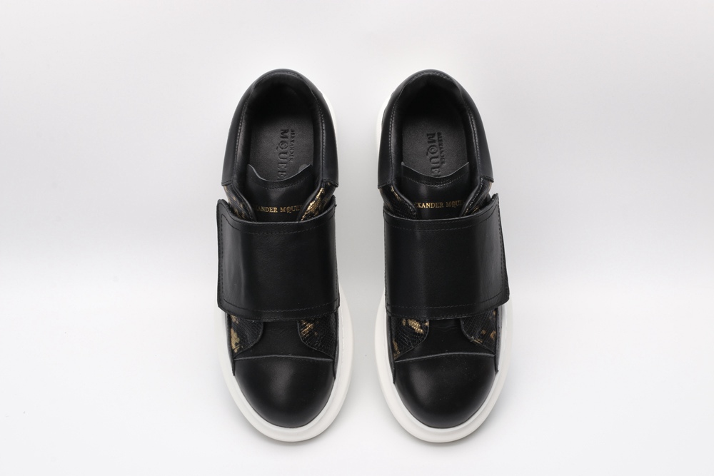 AMQ oversized sneakers black