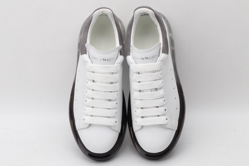 AMQ oversized sneakers with grey heel